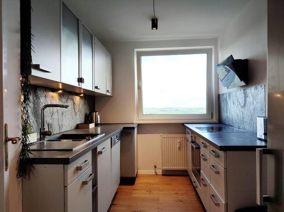 Penthouse-Feeling Bei Zdf - Straba Zur Innenstadt Mainz Bagian luar foto